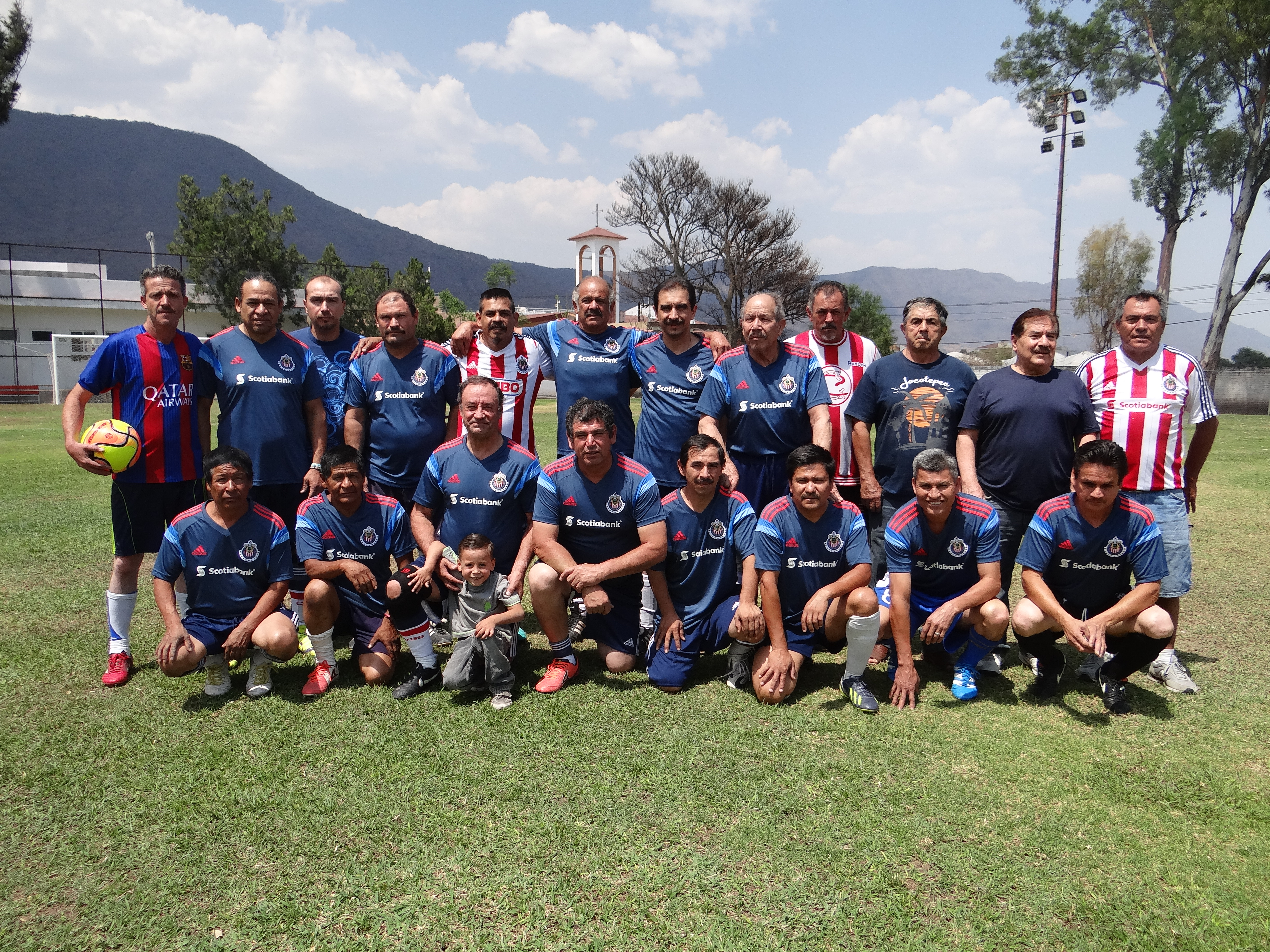 FUT BOL CHIVAS DE JOCO,VS ORO DE LOS ANGELES CA.