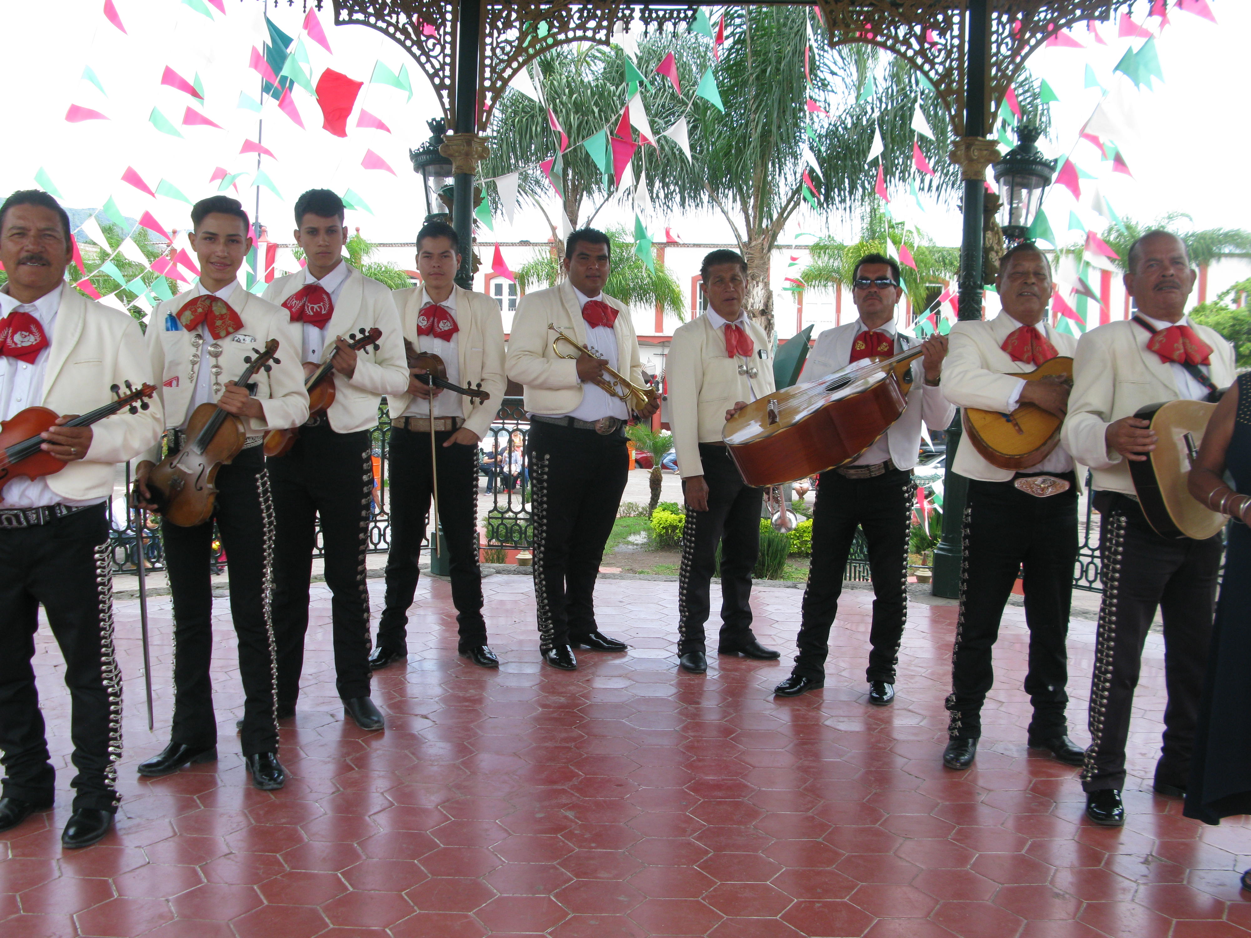 Canta, Catarino Envira.